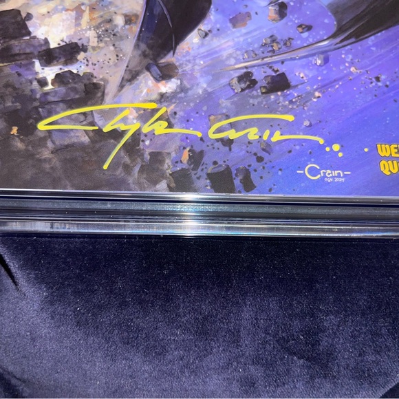 GARGOYLES: QUEST #2 CRAIN COVER A CGC SS 9.8 Signed by CLAYTON CRAIN! 2024 - Picture 4 of 5